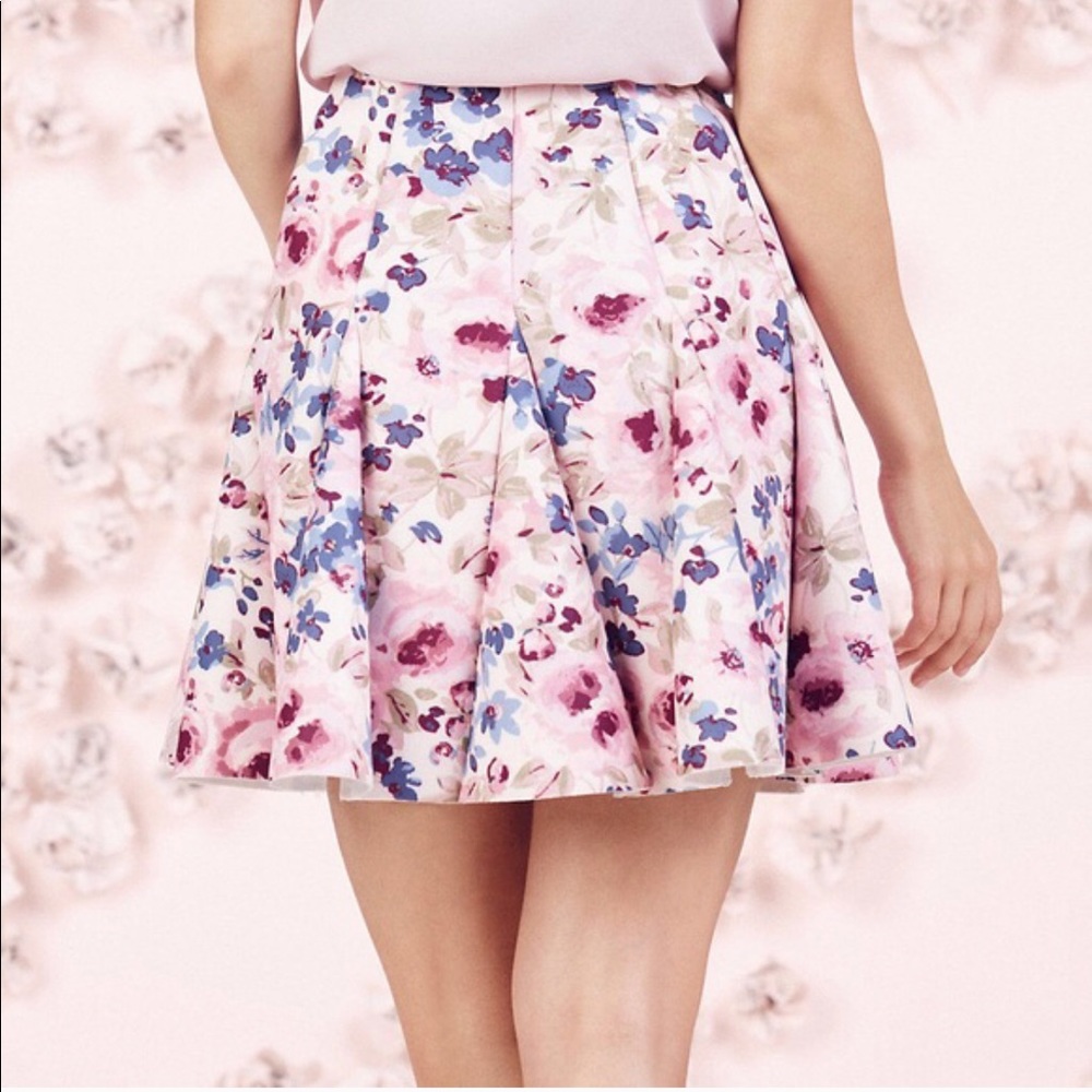 NWT LC Lauren Conrad Runway Floral Skirt Green Mini Pleated Size 2 - Picture 6 of 6